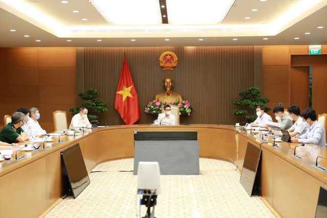 Tập trung nguồn lực cho nghiên cứu sản xuất vaccine và phòng chống dịch COVID-19