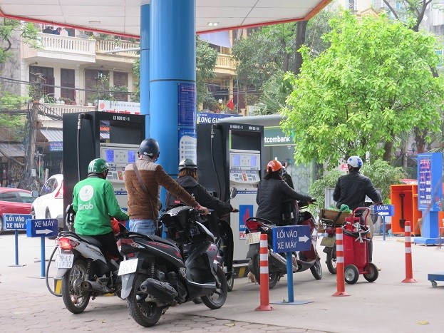 Không để thiếu hụt, đứt gãy nguồn cung xăng dầu trong mọi tình huống