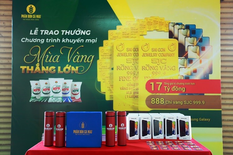 Tăng tốc gặt mùa vàng, thắng lớn nhận quà sang