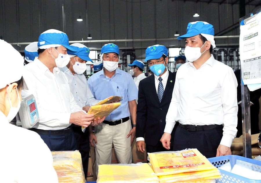 Quảng Ninh: Đề xuất các giải pháp gỡ khó trong phát triển công nghiệp thương mại