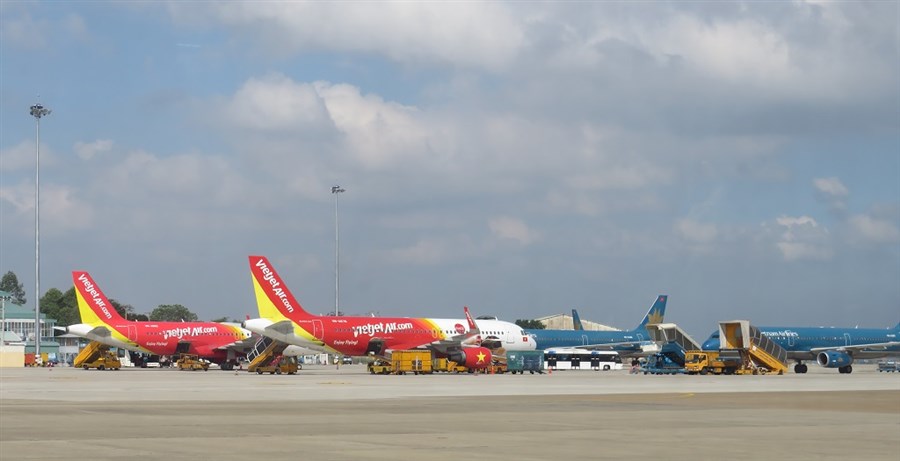 Bộ Tài chính phải hồi kiến nghị miễn giảm thuế BVMT cho hàng không