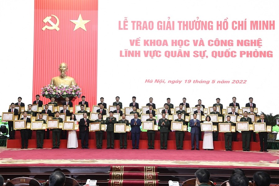 Trao Giải thưởng Hồ Chí Minh - Giải thưởng Nhà nước về KH&CN