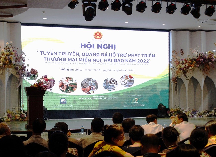 Đẩy mạnh xúc tiến thương mại, quảng bá sản phẩm hỗ trợ khu vực miền núi, vùng sâu, vùng xa và hải đảo phát triển kinh tế - xã hội