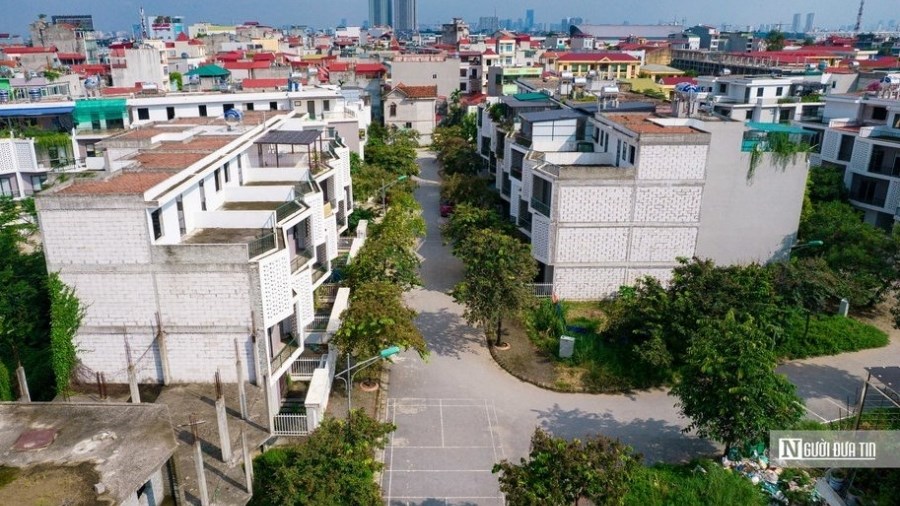 Nhiều sàn giao dịch bất động sản phải cố gắng cầm cự, “sống bằng niềm tin”