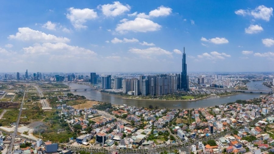 Cách nào hoá giải nghịch lý thị trường BĐS khó, giá nhà vẫn neo cao?