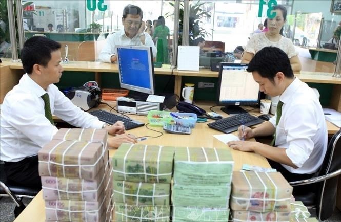 Chính sách tiền tệ: Không cho phép 'thử' sai