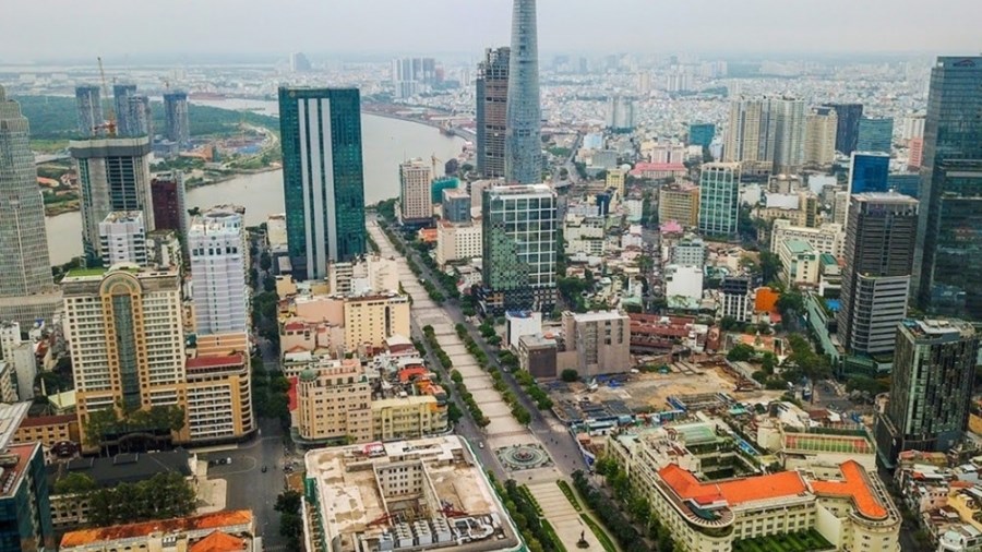 Bất động sản có dấu hiệu khởi sắc, đã đến lúc nhà đầu tư “xuống tiền"?