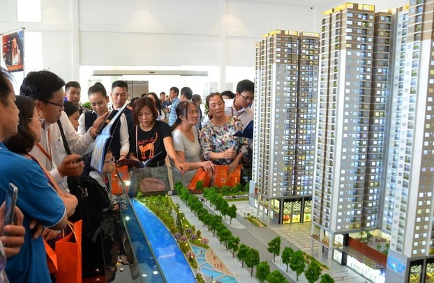 Vì sao doanh nghiệp bất động sản "kêu khó" với quy định phải có đất ở trong các dự án thương mại?