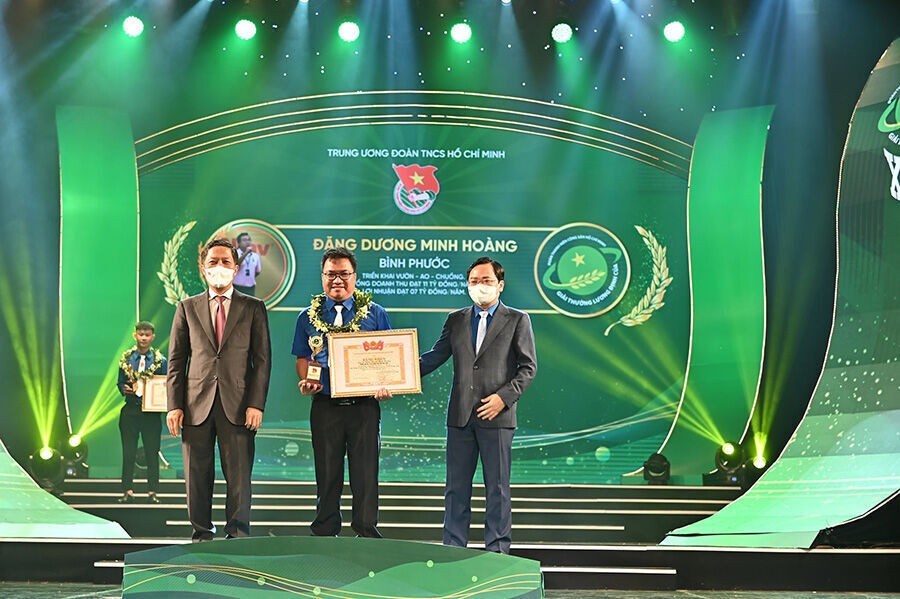 Startup 8x được vinh danh tại Giải thưởng Lương Định Của