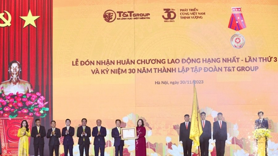 T&T Group đón nhận Huân chương Lao động hạng Nhất lần thứ 3 và kỷ niệm 30 năm thành lập Tập đoàn