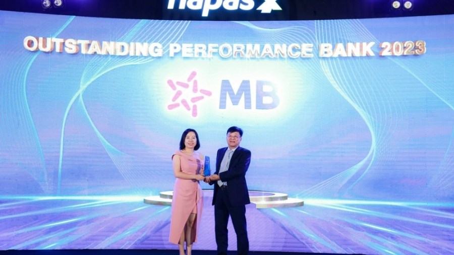 MB đạt 5 giải thưởng lớn nhất tại Hội nghị Ngân hàng thành viên của Napas