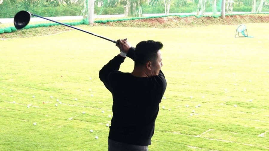 Ca sĩ Bằng Kiều khai trương sân tập Highland Golf tại Gia Lai