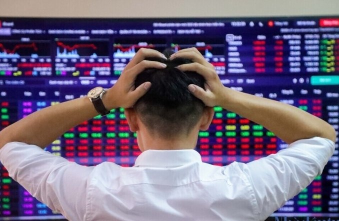 Đầu tư chứng khoán và những thách thức người trẻ phải đối mặt