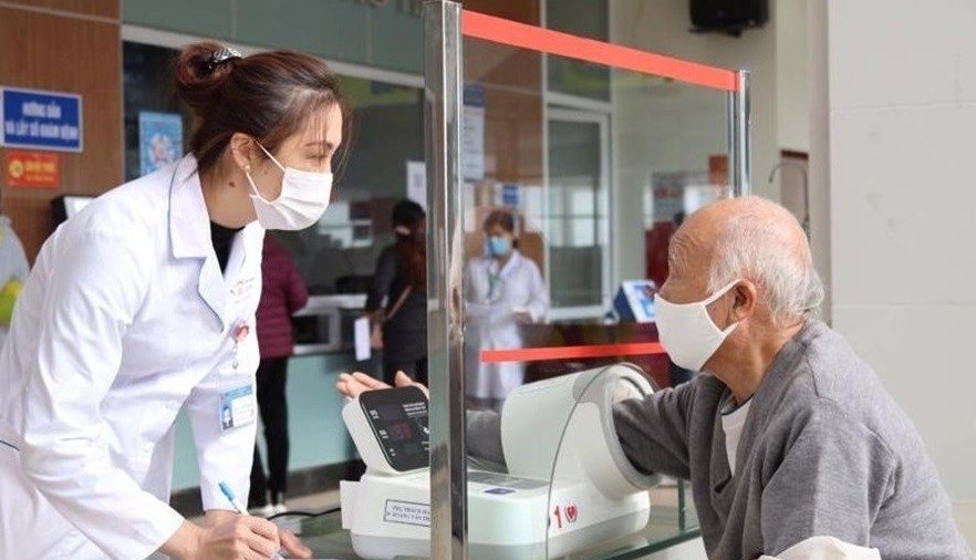 Giá dịch vụ khám bệnh bảo hiểm y tế mới nhất