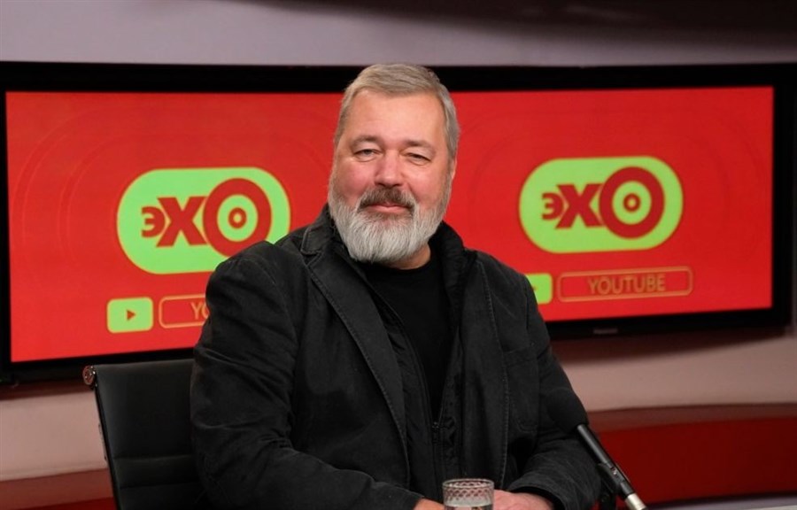 Nhà báo Nga đấu giá huy chương Giải Nobel Hoà bình để hỗ trợ trẻ em tị nạn Ukraine