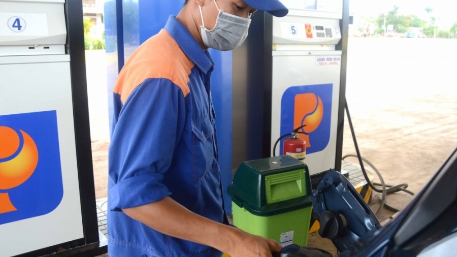 Doanh nghiệp mong muốn có thêm thời gian để xuất hóa đơn điện tử bán lẻ xăng dầu