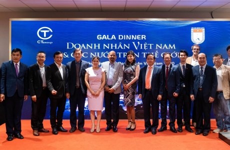 Cầu nối hợp tác bền vững giữa doanh nhân Việt Nam và Quốc tế