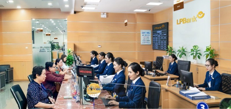 Ngân hàng LPBank báo lãi vượt 7.000 tỷ đồng trong năm 2023