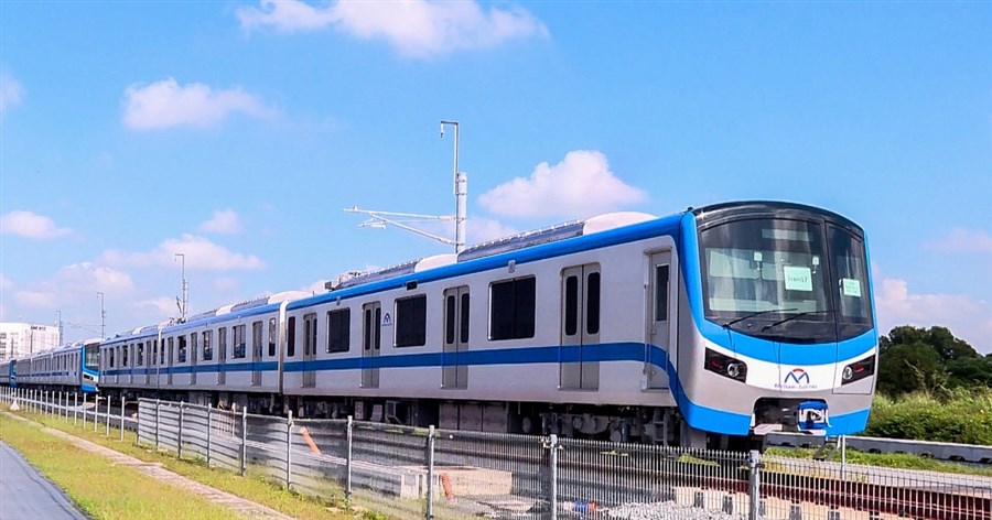Tuyến Metro số 1 có thể bắt đầu khai thác thương mại từ 7/2024