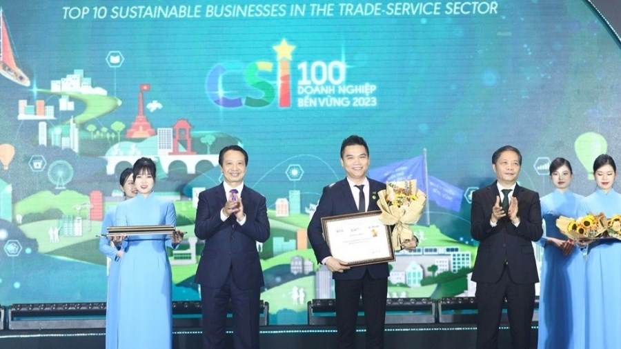 Herbalife Việt Nam được Liên đoàn Thương mại và Công nghiệp Việt Nam (VCCI) trao giải Top 100 Doanh Nghiệp Bền Vững Việt Nam 2023