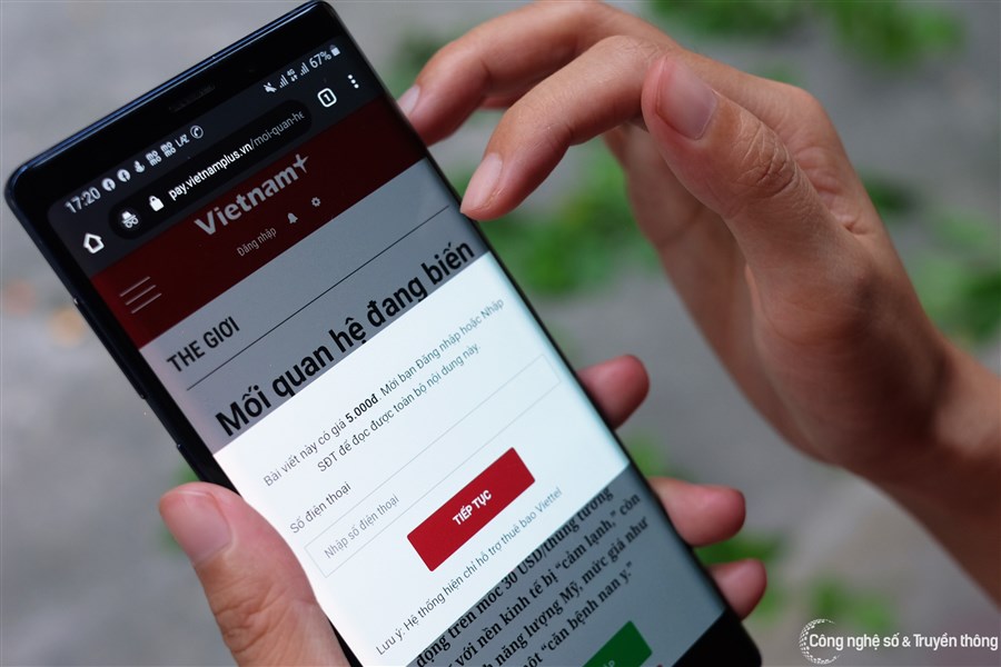 Nghịch lý trong doanh thu báo chí tại Việt Nam