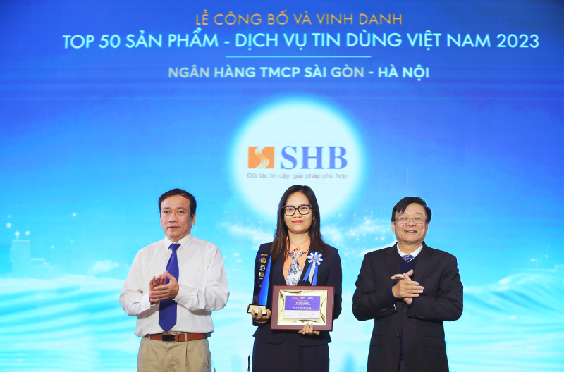 Thẻ tín dụng SHB VISA Platinum được vinh danh tốp 50 sản phẩm dịch vụ tin dùng