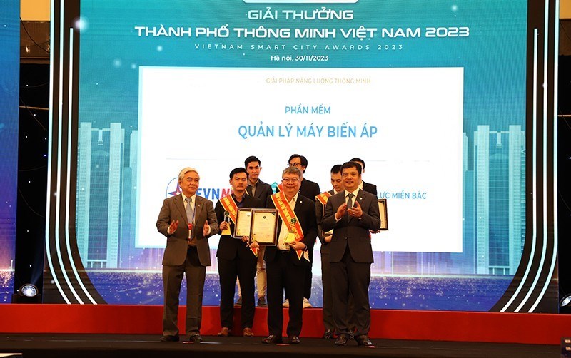 EVNNPC nhận giải thưởng thành phố thông minh Việt Nam 2023