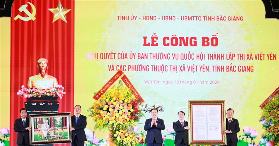 Bắc Giang công bố Nghị quyết thành lập thị xã Việt Yên và các phường trực thuộc
