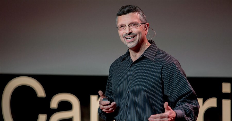 TED Talks: Tại sao bạn không thể thay đổi bản thân?