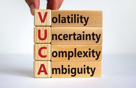 Lãnh đạo trong kỷ nguyên VUCA là lãnh đạo sự thay đổi