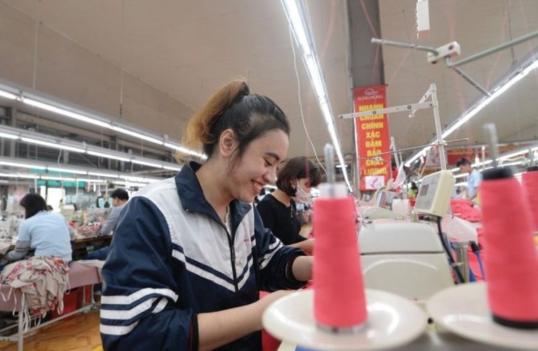 Dệt may đang trong tâm thế chuẩn bị để bước vào đà hồi phục của ngành