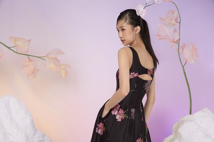 Những chiếc đầm không có điểm chê dành cho kì đại lễ 30/4 - 1/5