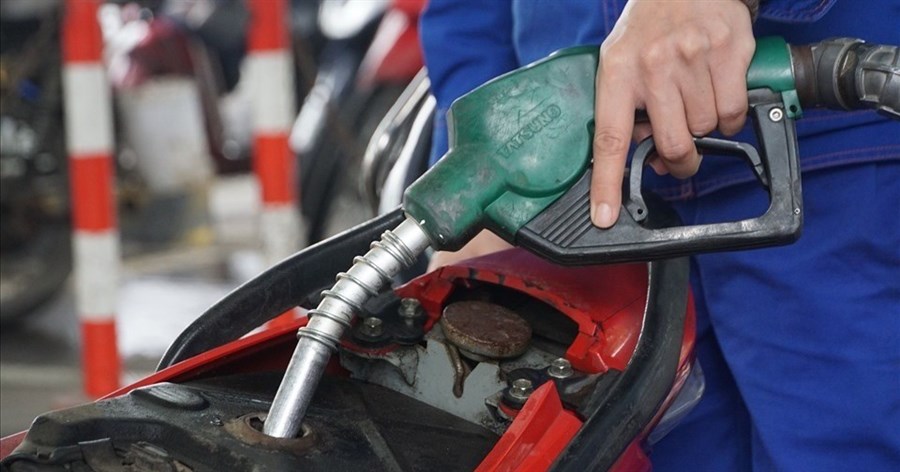 Bộ Công Thương bắt đầu rà soát giấy phép kinh doanh xăng dầu