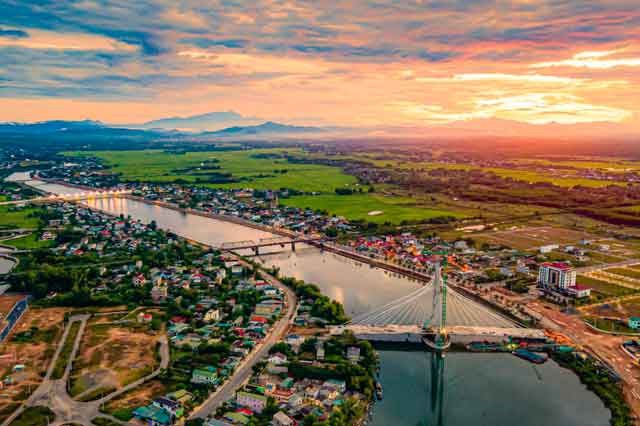 Quảng Trị phát triển trở thành tỉnh có nền kinh tế vững mạnh