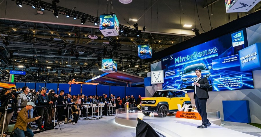 VinFast VF 3 được báo chí thế giới ca ngợi là "chiếc mini-eSUV đáng yêu"