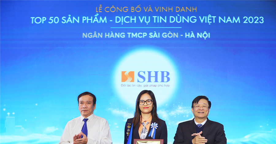 Thẻ tín dụng SHB VISA Platinum được vinh danh Top 50 sản phẩm dịch vụ tin dùng Việt Nam 2023