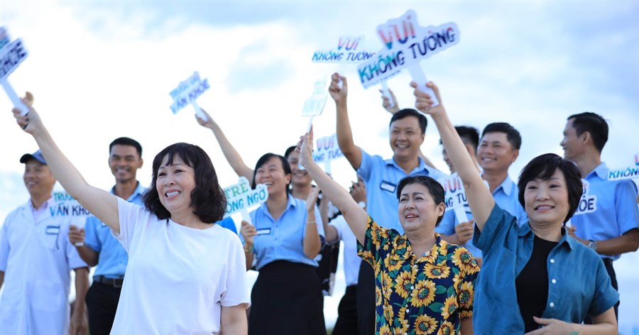 "Có hẹn cùng thanh xuân" - Chuyến tàu ngược thời gian cho người cao tuổi