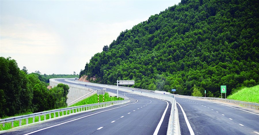 Quảng Ngãi siết chặt hoạt động khai thác khoáng sản làm vật liệu phục vụ cao tốc Quảng Ngãi - Hoài Nhơn