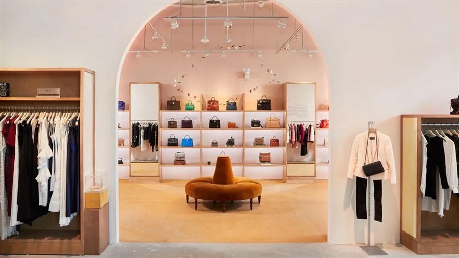 Năm 2023, người tiêu dùng chi gần 50 tỷ USD để mua hàng xa xỉ cũ