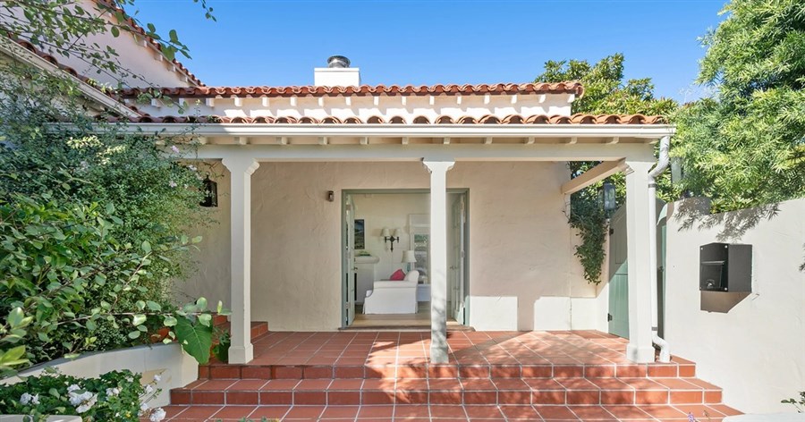 Căn nhà 4 triệu USD tại Los Angeles của nữ diễn viên Emma Stone "10 điểm không có nhưng"