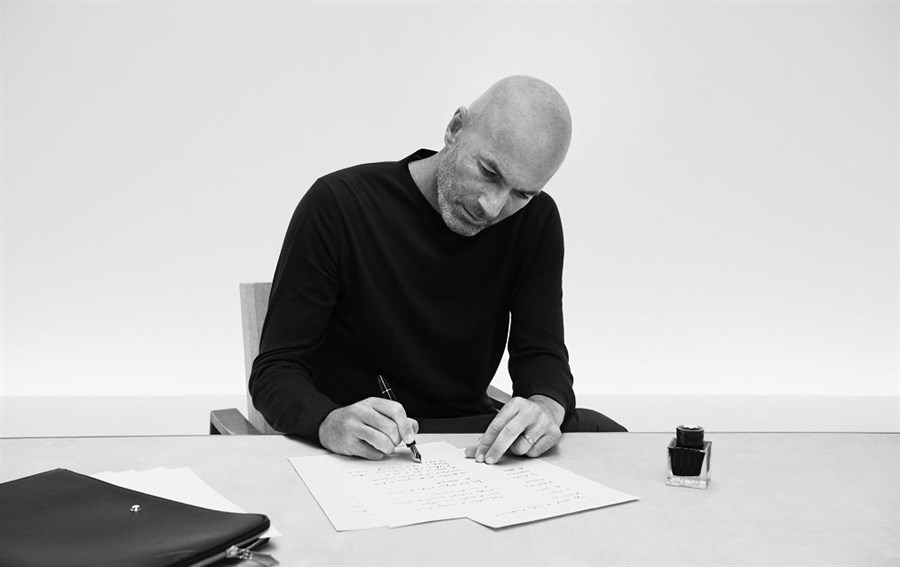 Zinédine Zidane chính thức trở thành Montblanc Mark Maker