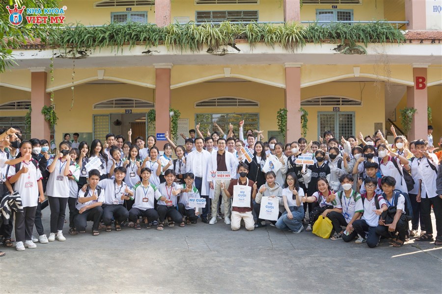 HƠN 1000 HỌC SINH THAM GIA NHA KHOA HỌC ĐƯỜNG TỔ CHỨC TẠI TRƯỜNG THPT KIÊN LƯƠNG