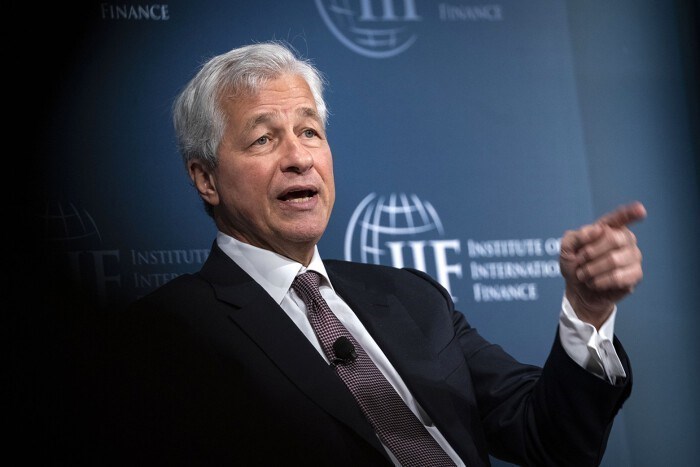 CEO JPMorgan: Mỹ là quốc gia ‘thịnh vượng nhất hành tinh’, không đáng lo khi Fitch hạ xếp hạng tín nhiệm