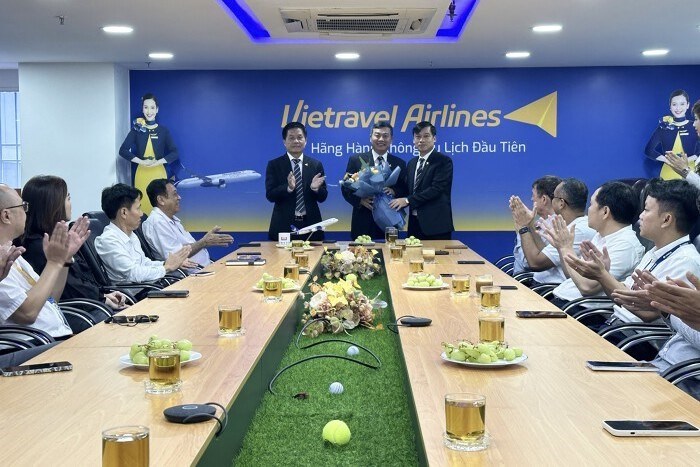 Ông Lê Tiến Dũng làm Phó Tổng Giám đốc Vietravel Airlines