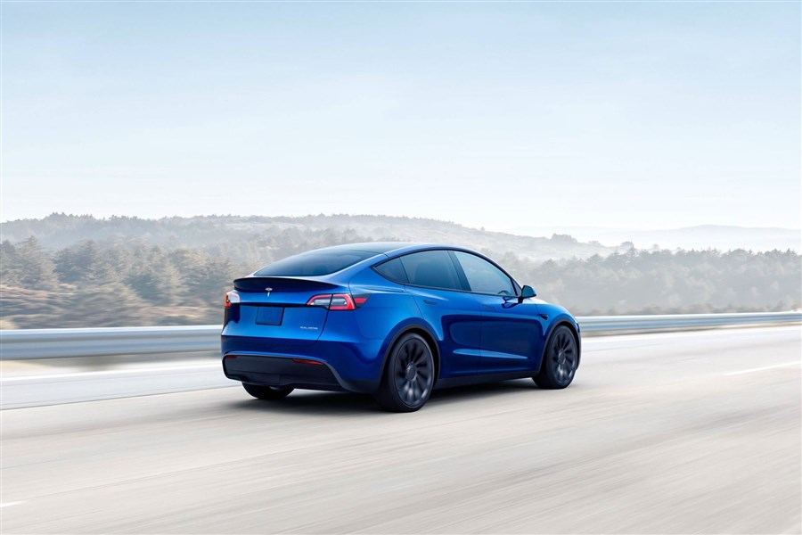 Doanh số Tesla hồi phục không như dự đoán của giới phân tích