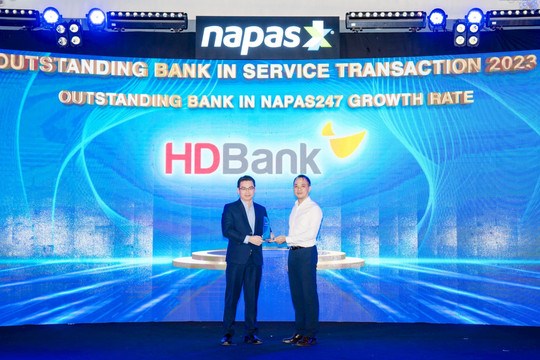 HDBank được vinh danh về tốc độ tăng trưởng giao dịch NAPAS 247