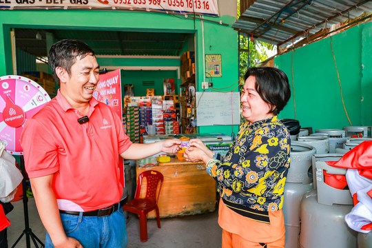 Ninja Mart tổ chức chương trình "Chuyến xe may mắn, gắn kết niềm vui"