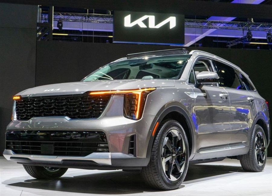 Vừa trình làng, SUV 7 chỗ Kia Sorento 2024 đã bất ngờ tăng giá bán