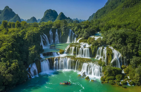 Thác Bản Giốc mùa đẹp nhất trong năm