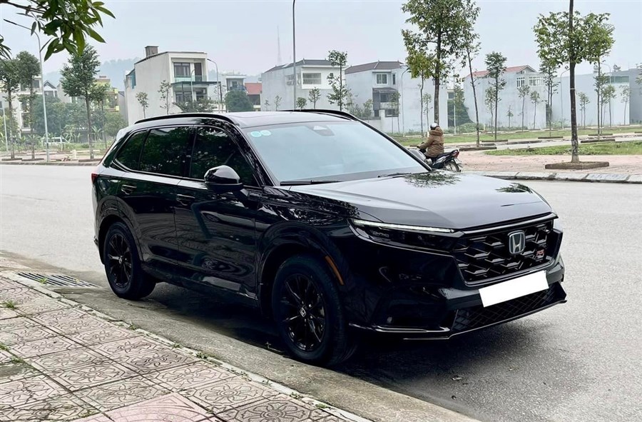 Honda CR-V 2024 'siêu lướt' mới chạy 2.500 km đã lên sàn xe cũ với giá rẻ không ngờ